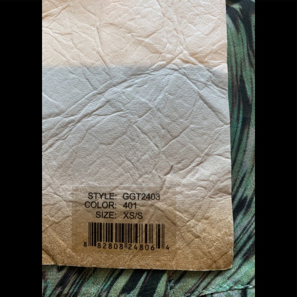 DA-NANG Surplus 100% Silk Button Up Blouse - Picture 5 of 5